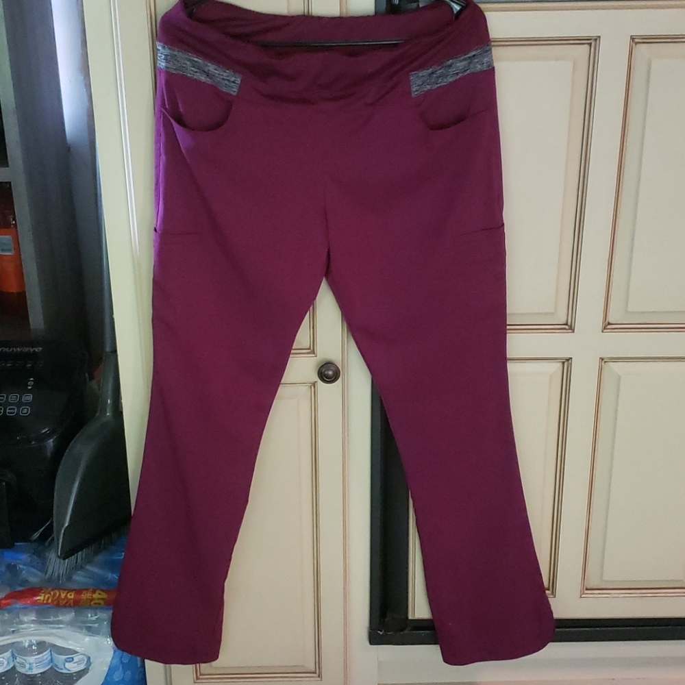 Greys anatomy scrub bottoms M